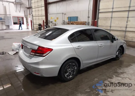 2014 Honda Civic Lx z USA, uszkodzony, nr VIN 19XFB2F55EE248309